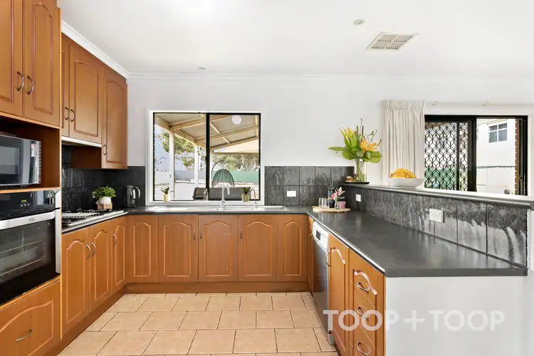 Fifth view of Homely house listing, 2/6A Bannon Court, Pennington SA 5013