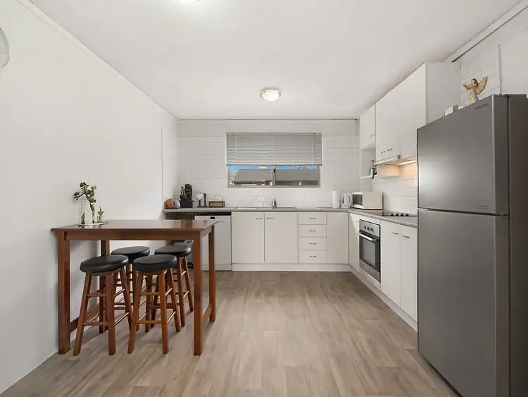 Fifth view of Homely unit listing, 10/1 Sykes Avenue, Kings Beach QLD 4551