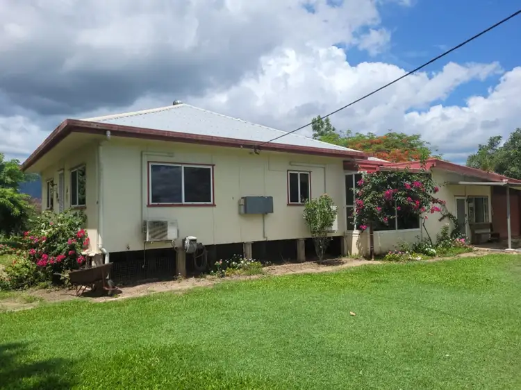 106 Cantamessas Road, Abergowrie QLD 4850