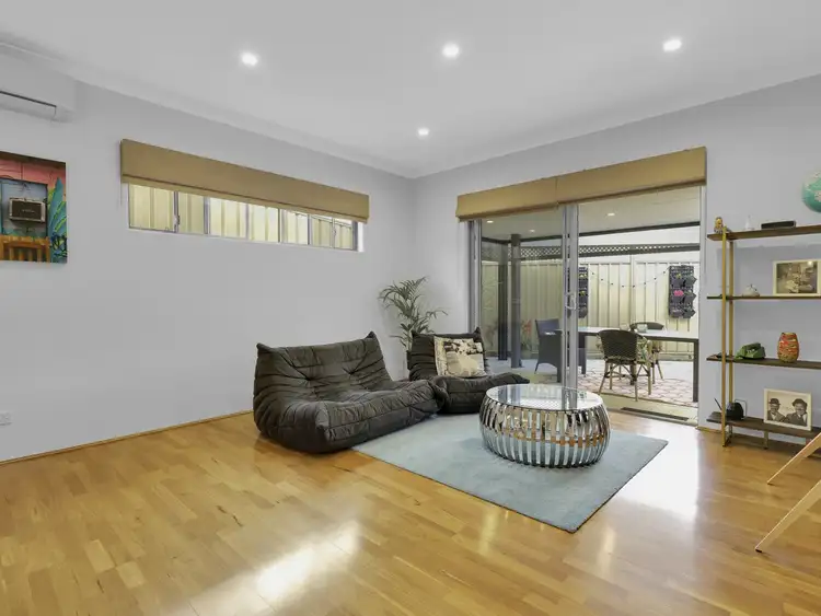 Sixth view of Homely house listing, 20 Apium Mews, Lake Coogee WA 6166