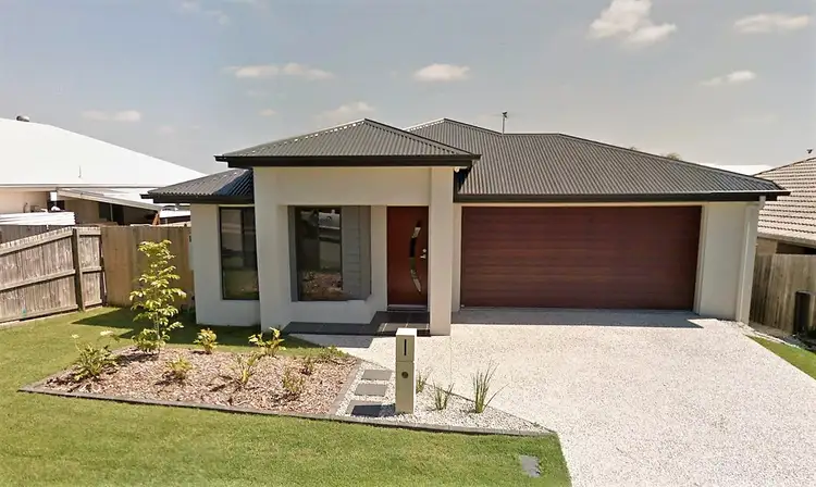 3 Hookes Tce, Springfield Lakes QLD 4300