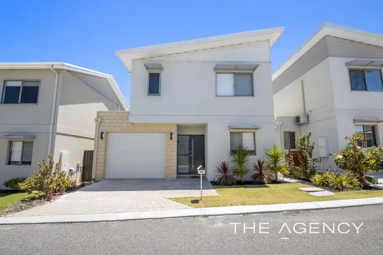 20 Emily Loop, Madeley WA 6065