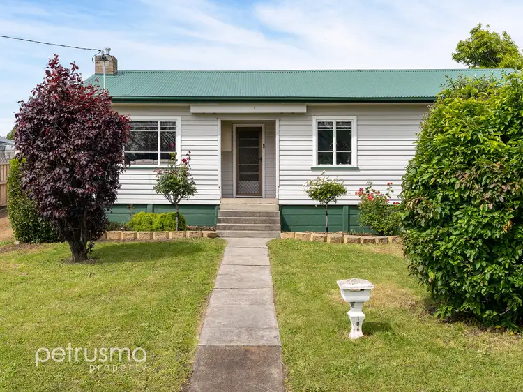 104 Gepp Parade, Derwent Park TAS 7009