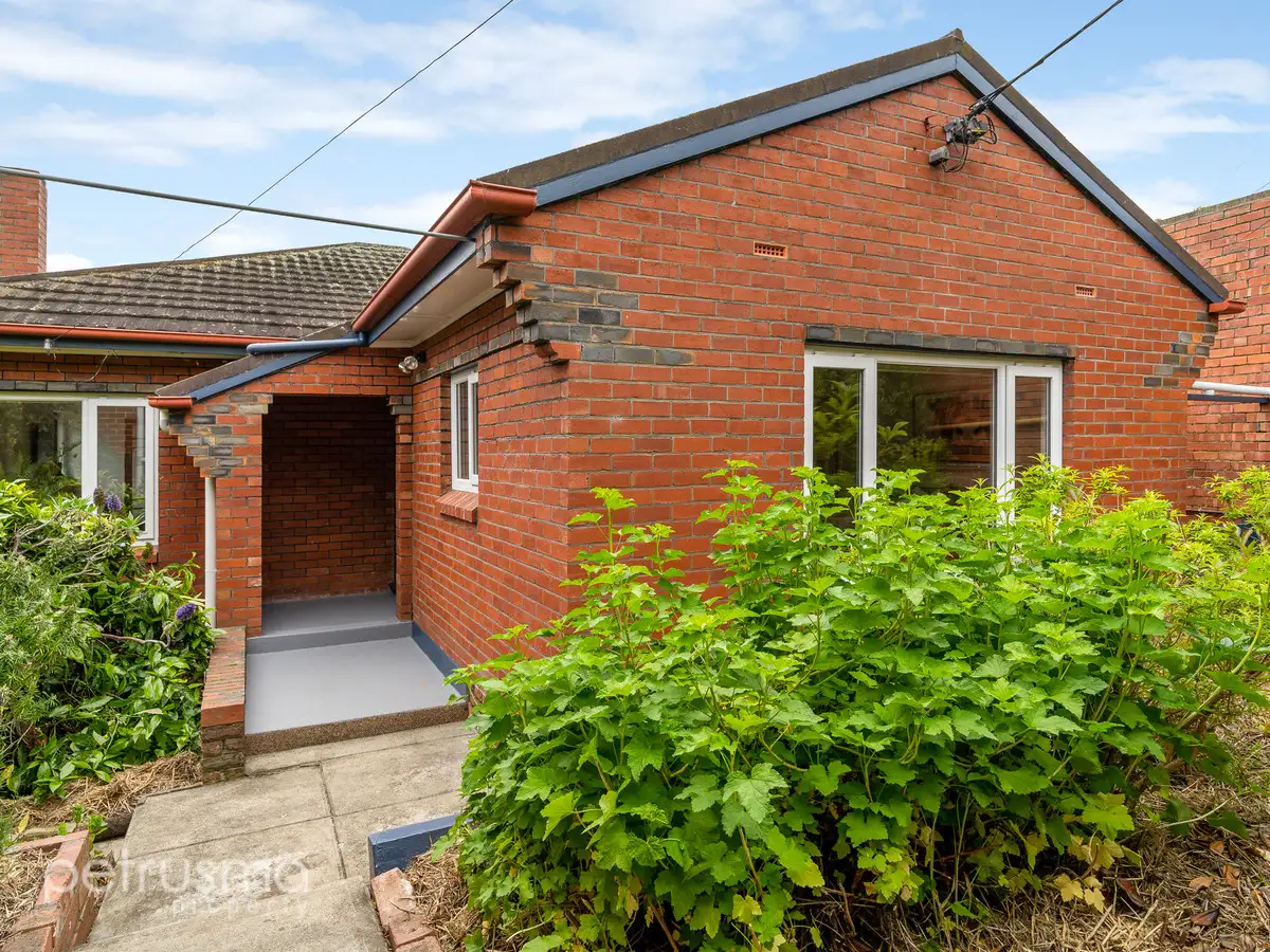 Main view of Homely house listing, 33 Gordon Avenue, Mount Stuart TAS 7000
