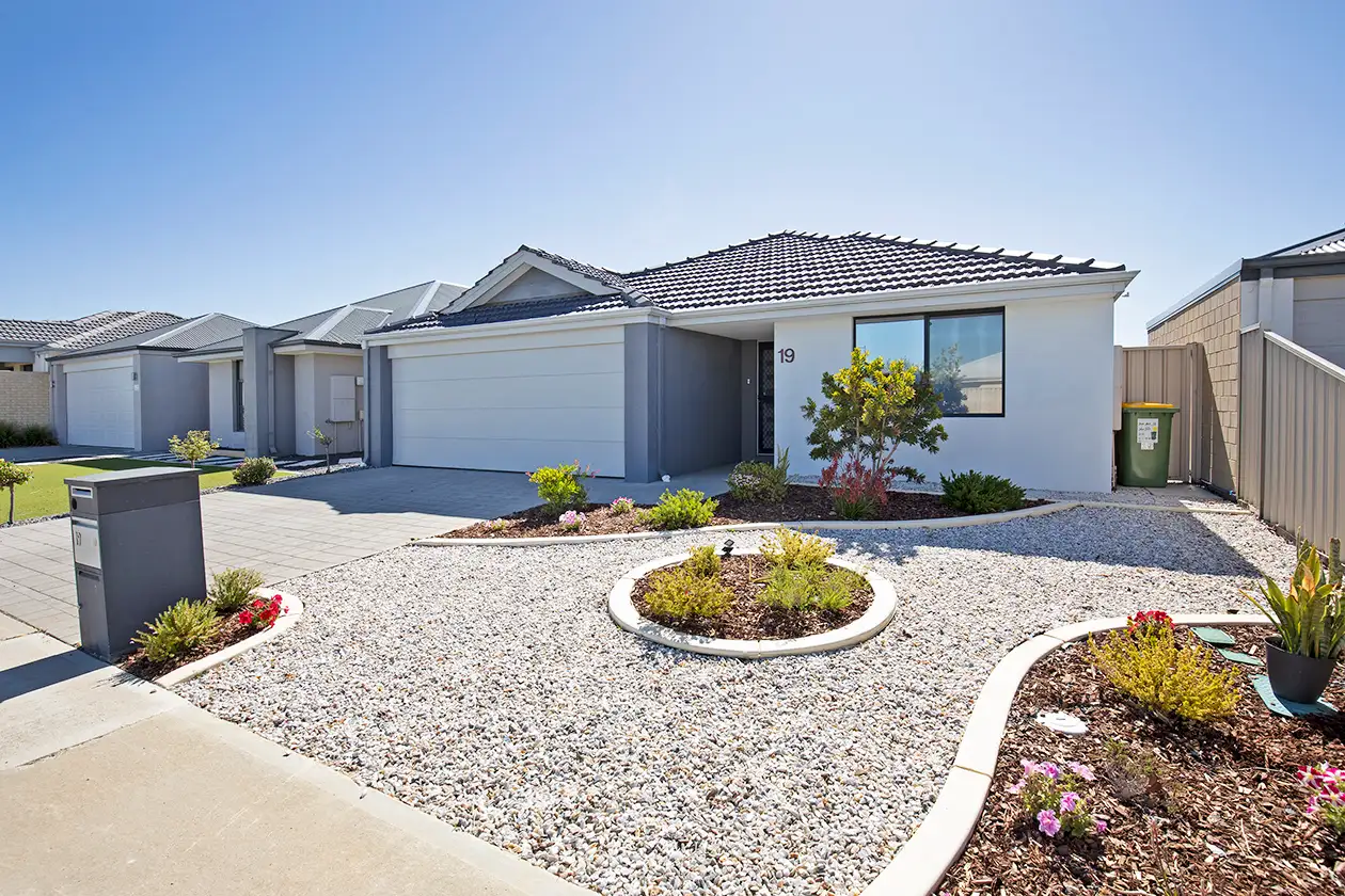 Main view of Homely house listing, 19 Kendale Way, Meadow Springs WA 6210