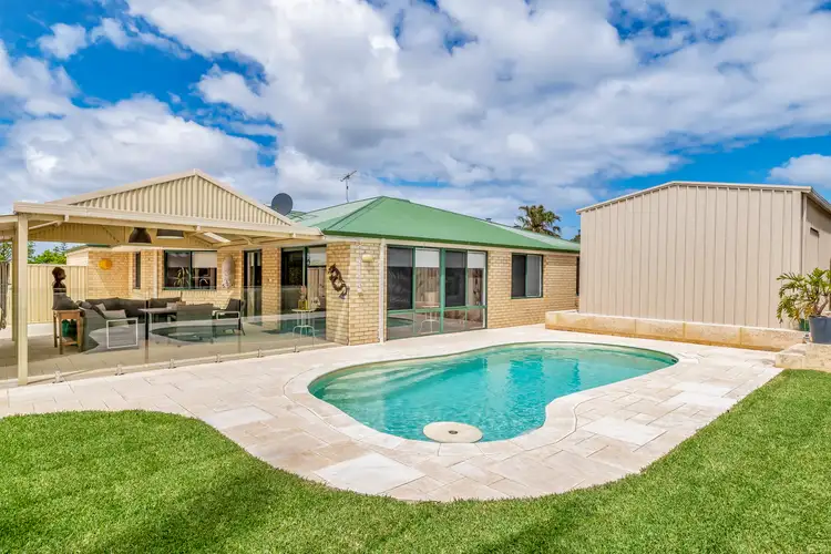 89 Templetonia Promenade, Halls Head WA 6210