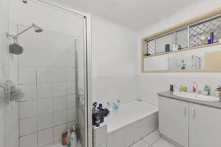 Fourth view of Homely house listing, 27 Pinoak Street, St Albans VIC 3021