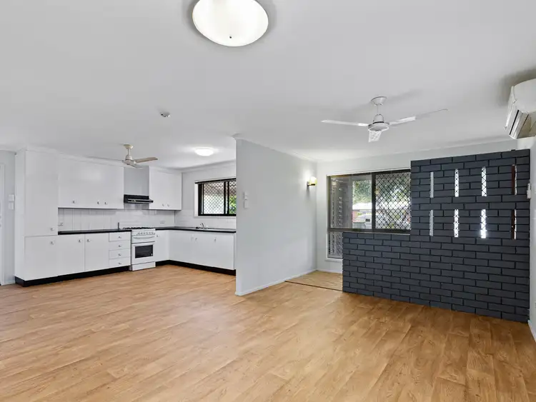 Sixth view of Homely unit listing, 2/4 Simon Street, Deception Bay QLD 4508