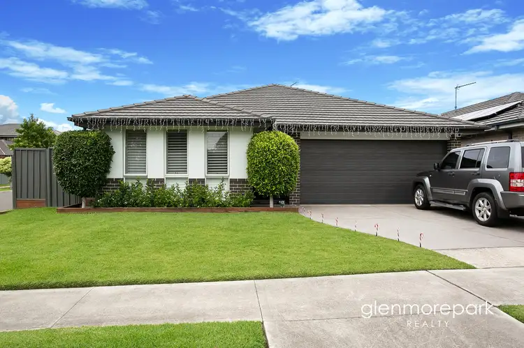 1/213-215 Deerubbin Drive, Glenmore Park NSW 2745
