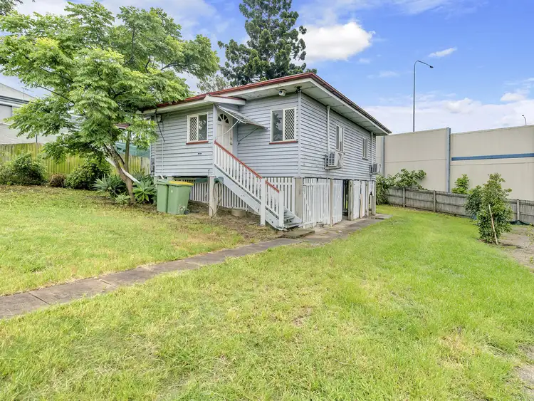 12 Barram Street
