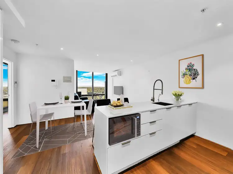 1902/3-5 St Kilda Road, St Kilda VIC 3182