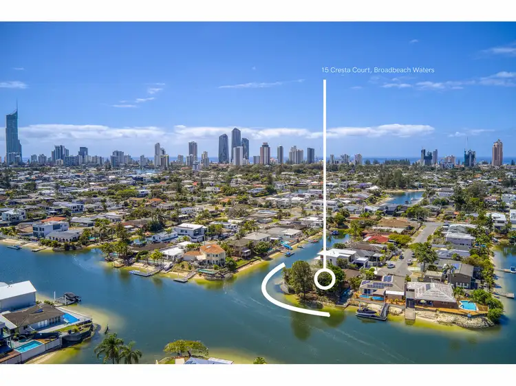 15 Cresta Court, Broadbeach Waters QLD 4218
