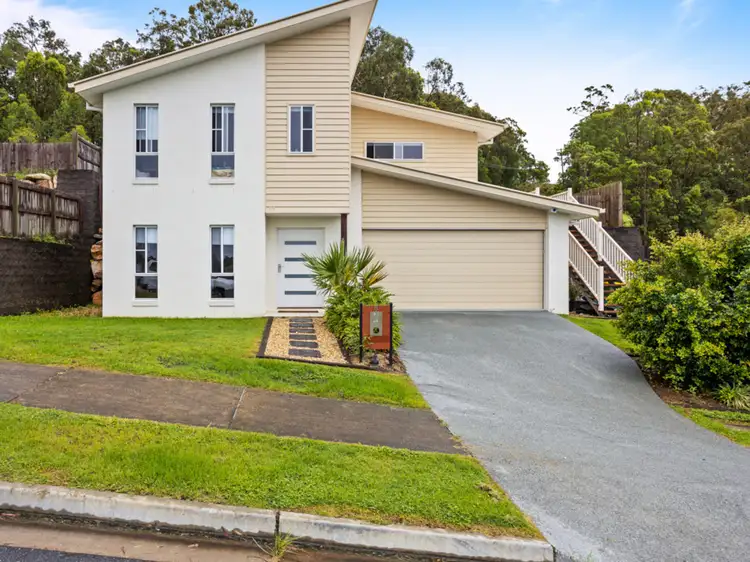 6 Bass Court, Oxenford QLD 4210