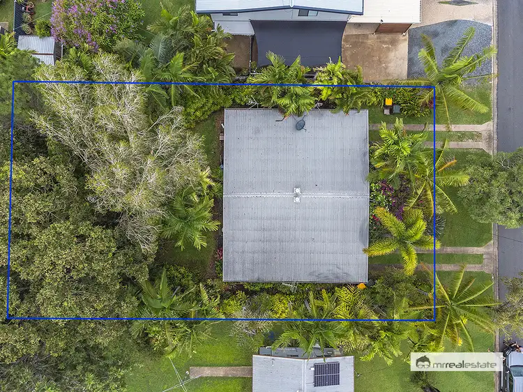 76 Buzacott Street, Park Avenue QLD 4701