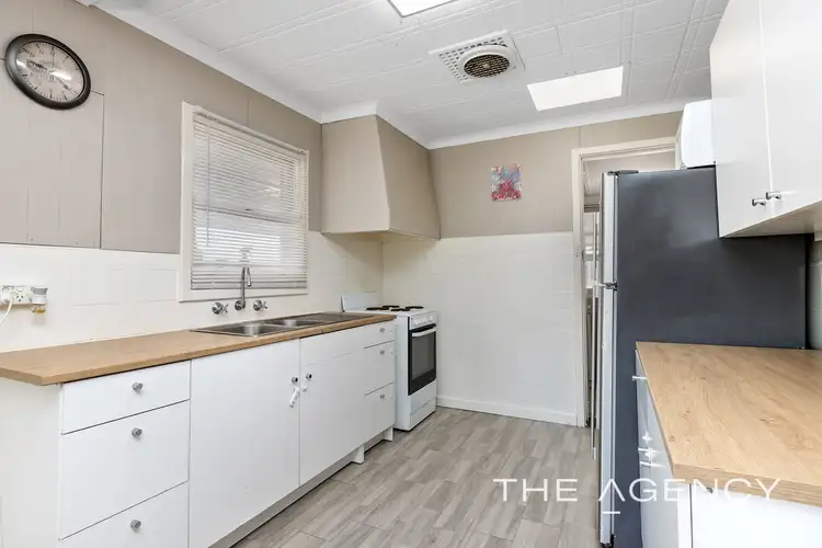 Sixth view of Homely house listing, 32 Fennager Way, Calista WA 6167