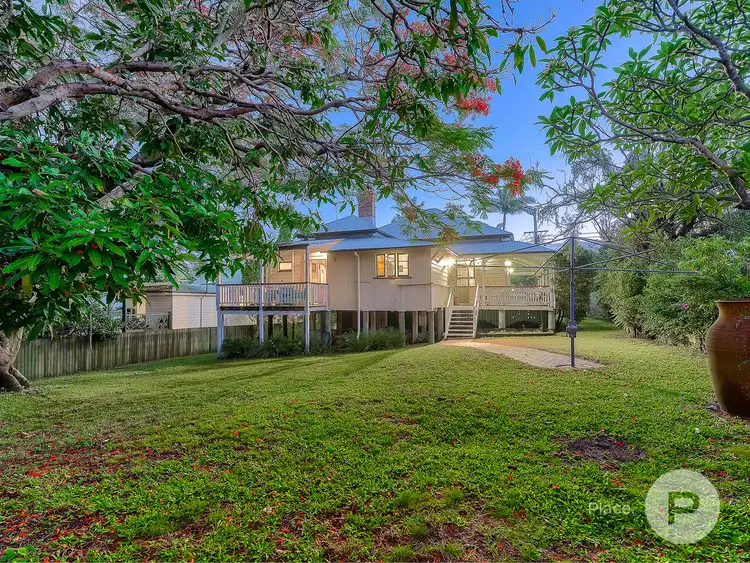 16 Junction Terrace, Annerley QLD 4103