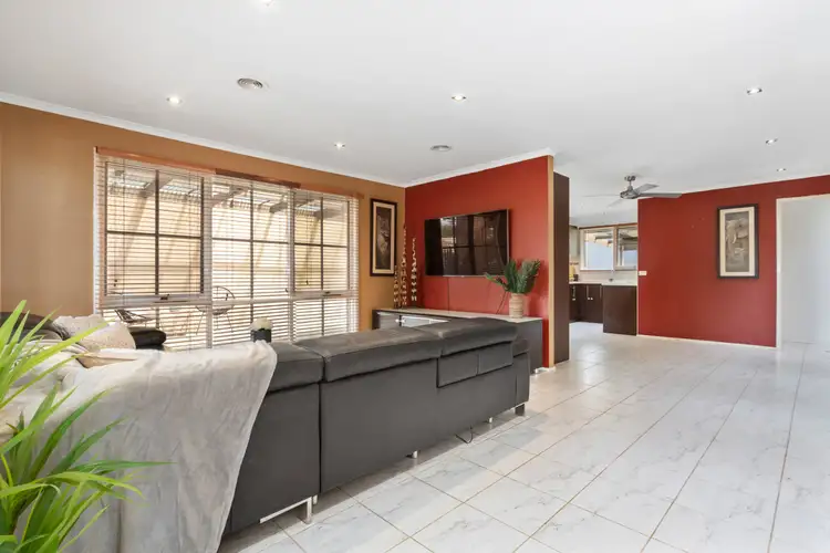 Sixth view of Homely house listing, 15 Marinda Drive, Skye VIC 3977