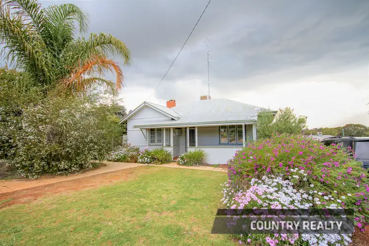 60 Gairdner Street, Northam WA 6401