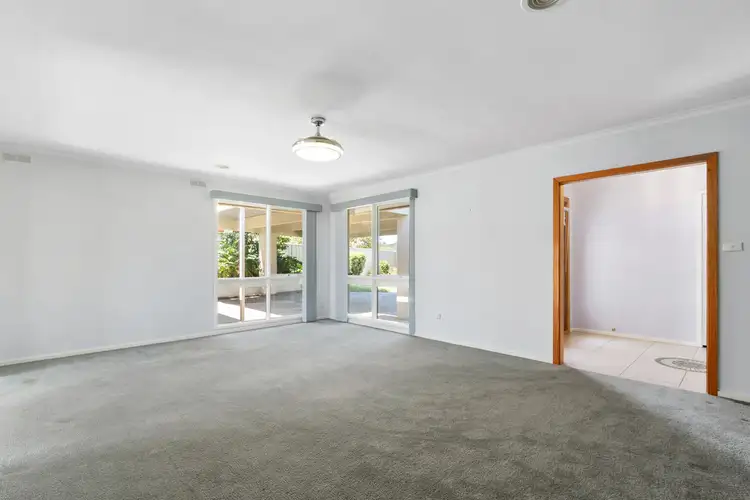 Sixth view of Homely house listing, 3 Canopus Court, Sale VIC 3850