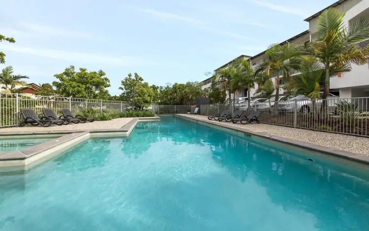 27/10 Grand Parade, Kawana Island QLD 4575