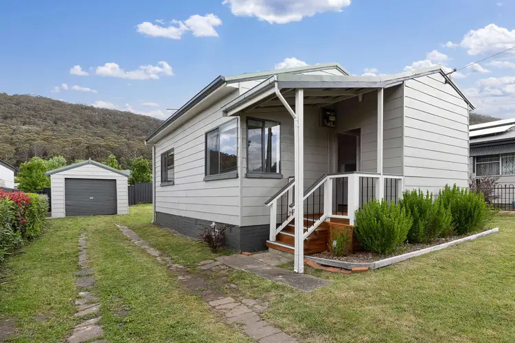 1B East Street, South Littleton NSW 2790