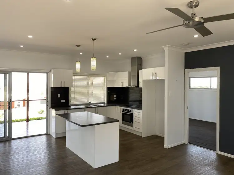 Sixth view of Homely house listing, 8 Camberwell Close, Gleneagle QLD 4285