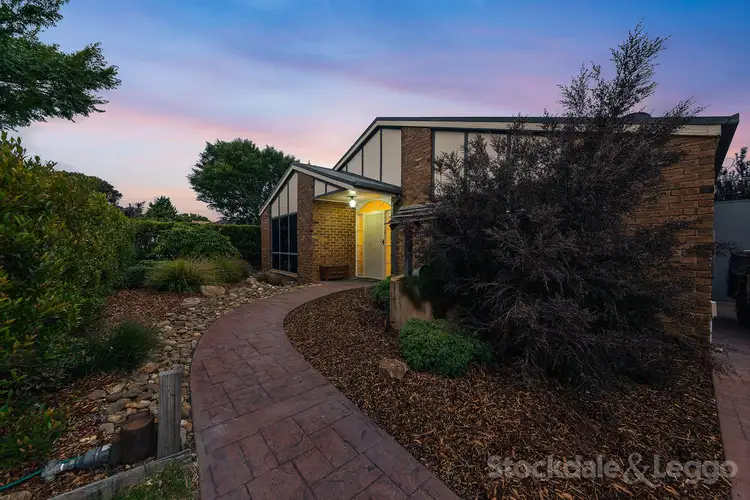 13 Browtop Road, Narre Warren VIC 3805