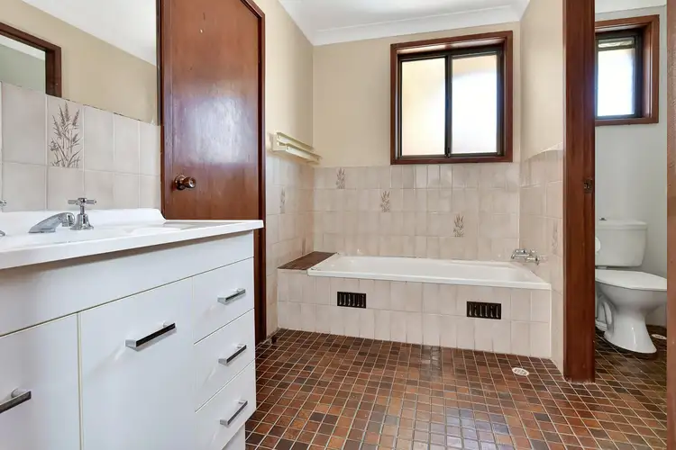 Fourth view of Homely unit listing, 2/71 Macquarie Avenue, Cessnock NSW 2325