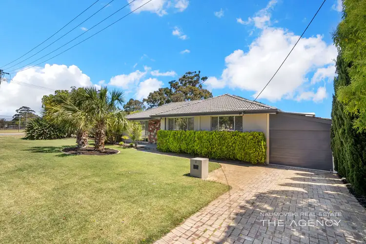 1 Ravenswood Court, Nollamara WA 6061