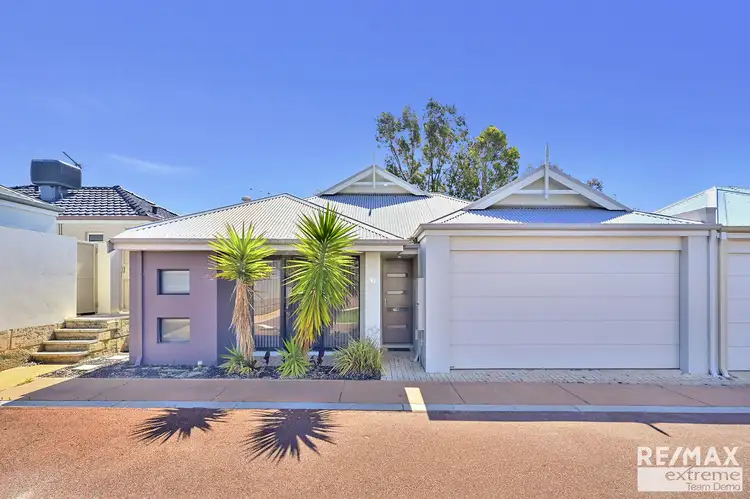 Main view of Homely unit listing, 10/15 Crosthwait Circle, Tapping WA 6065