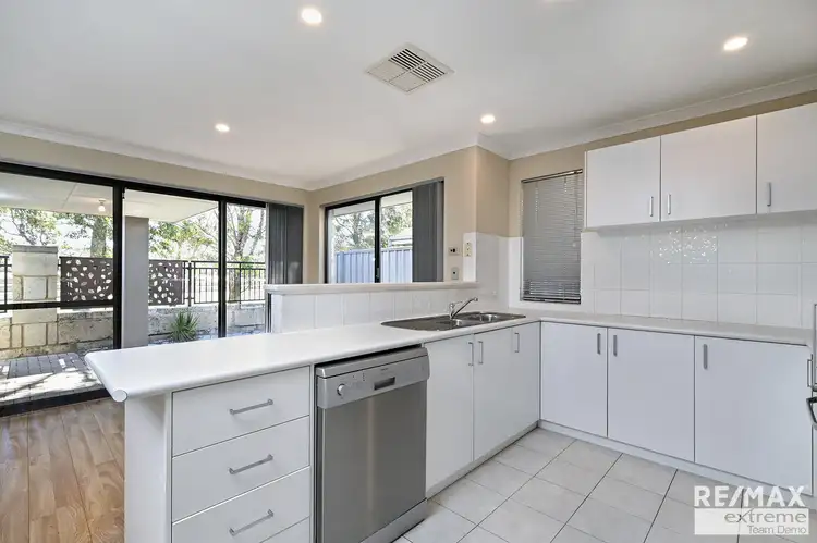 Seventh view of Homely unit listing, 10/15 Crosthwait Circle, Tapping WA 6065