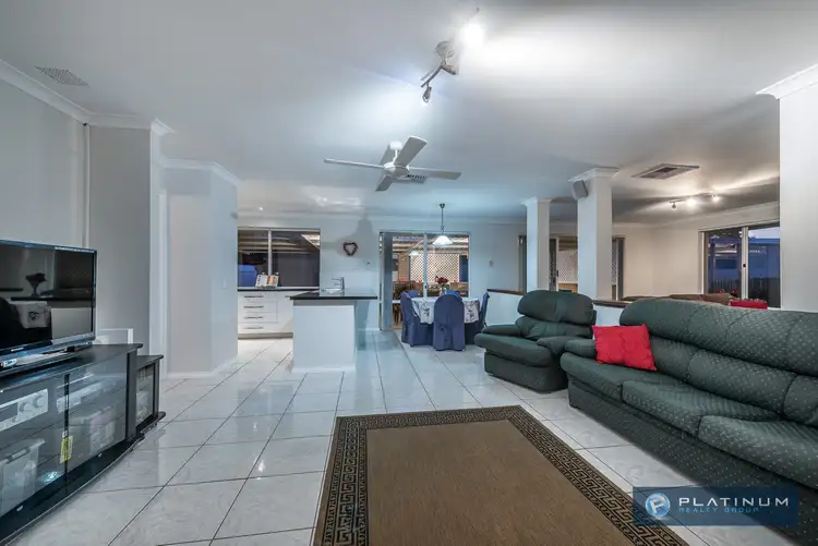 Fourth view of Homely house listing, 8 Fairway Circle, Connolly WA 6027