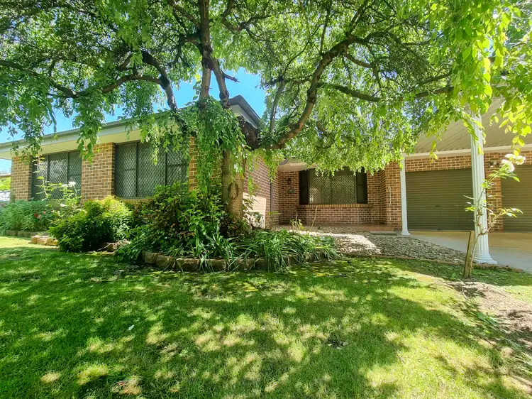 5 Amangu Close, Orange NSW 2800