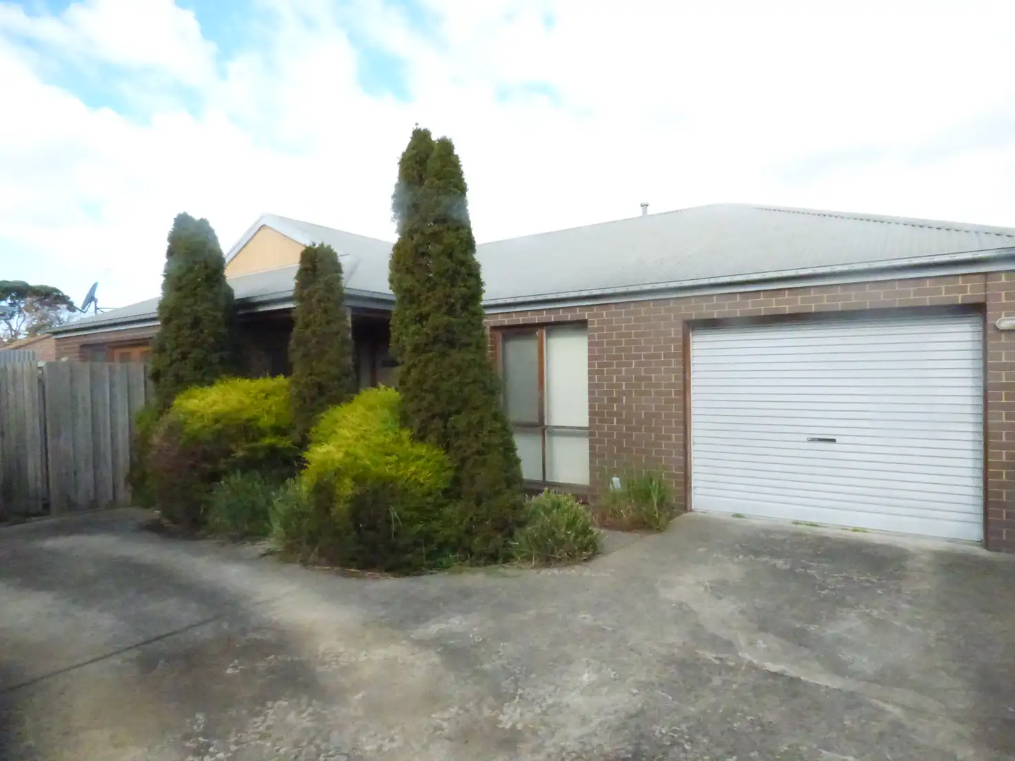 Main view of Homely house listing, 2/13 Garibaldi Street, Traralgon VIC 3844