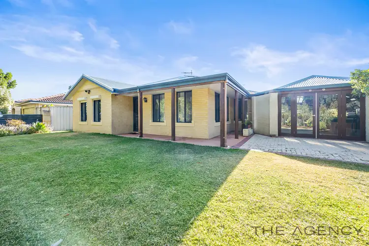 24 Stradbroke Gardens, Ridgewood WA 6030