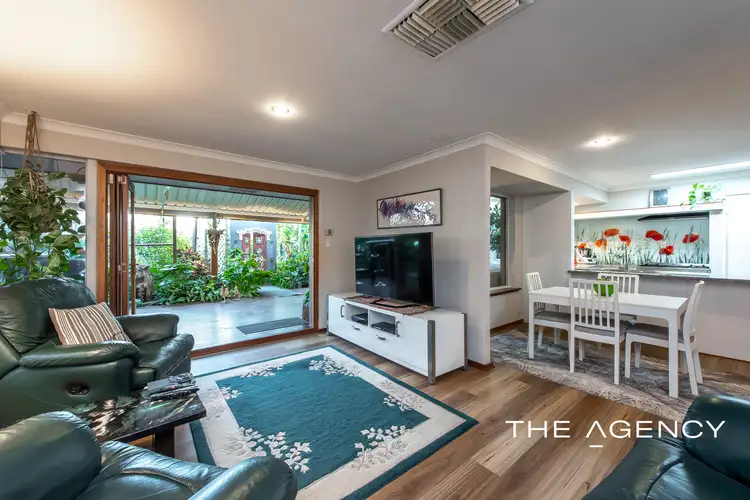 10 Mellows Place, Padbury WA 6025