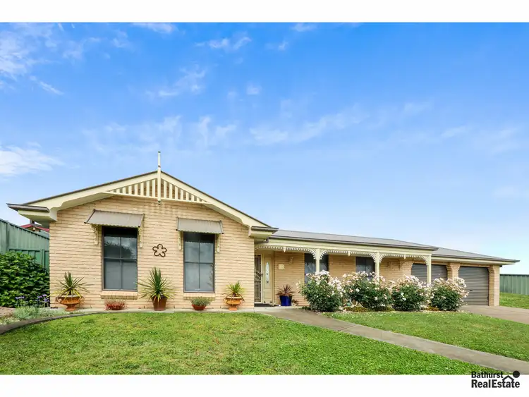 82 Darwin Drive, Llanarth NSW 2795