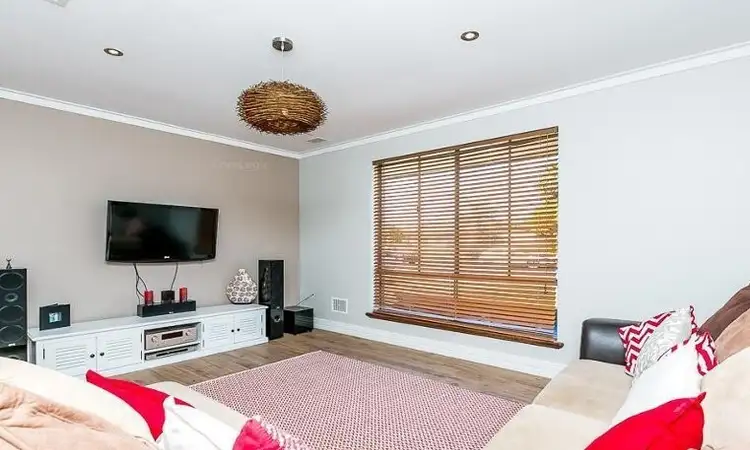 Second view of Homely house listing, 4 Squire Avenue, Heathridge WA 6027