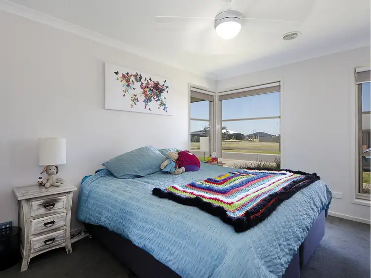 Sixth view of Homely house listing, 9 Hillcrest Drive, Maffra VIC 3860