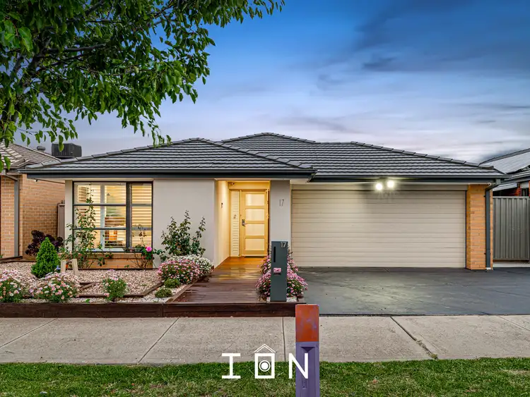 Main view of Homely house listing, 17 Stark Circuit, Cranbourne East VIC 3977