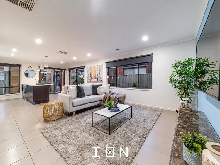 Fifth view of Homely house listing, 17 Stark Circuit, Cranbourne East VIC 3977
