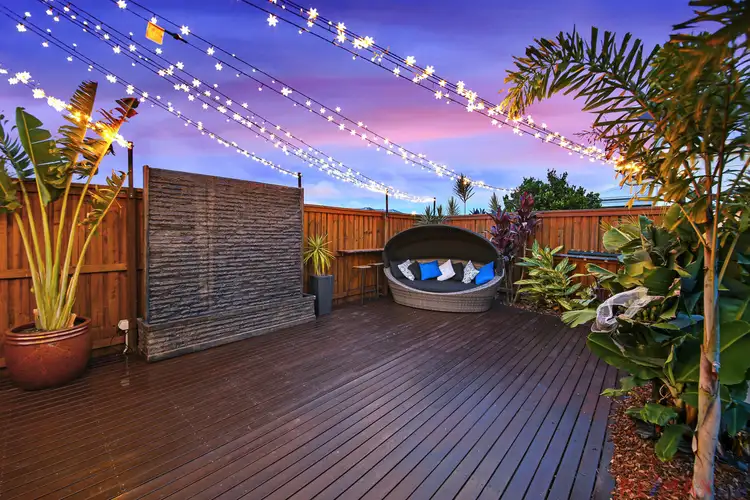 6 Ivory Street, Caloundra West QLD 4551