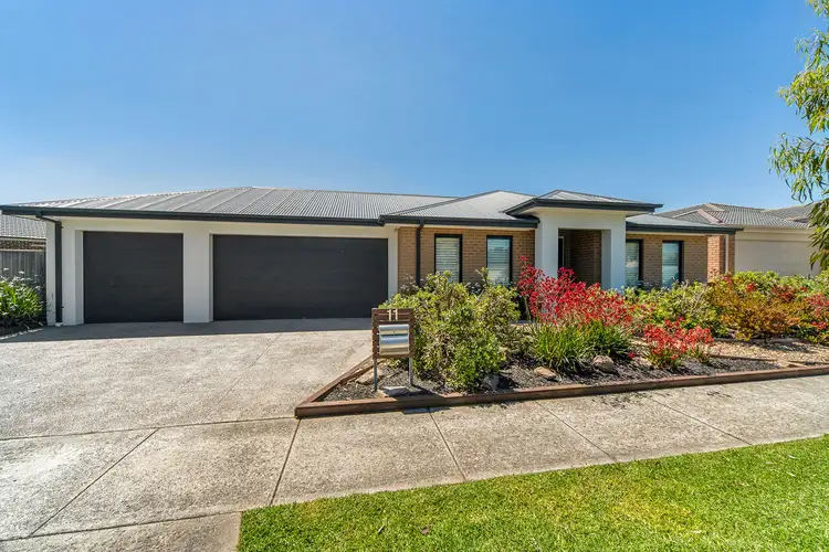 11 Tarcoola Way, Sandhurst VIC 3977