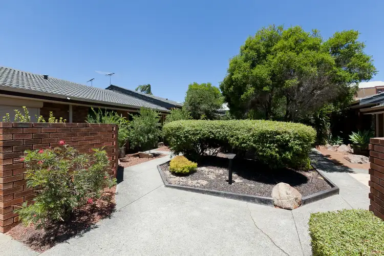 2/136-140 Gildercliffe Street, Scarborough WA 6019