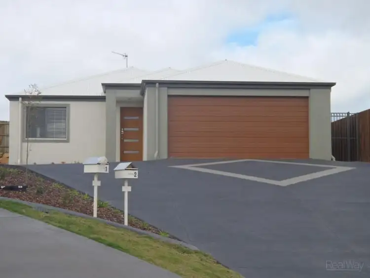 2/4 Punter Close, Glenvale QLD 4350