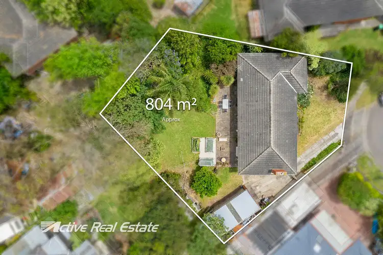 8 Madeira Court, Frankston VIC 3199