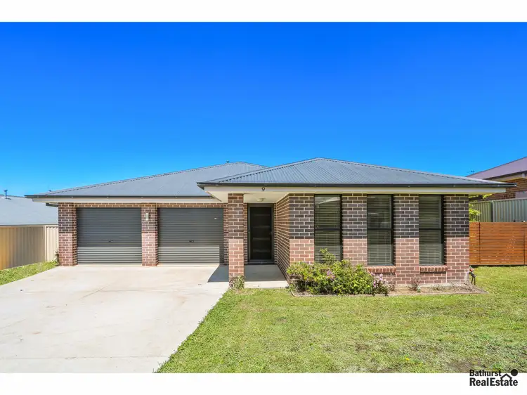 9 Jade Close, Kelso NSW 2795