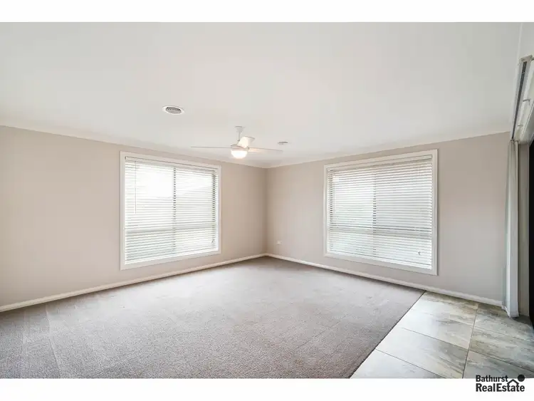 Fourth view of Homely house listing, 9 Jade Close, Kelso NSW 2795