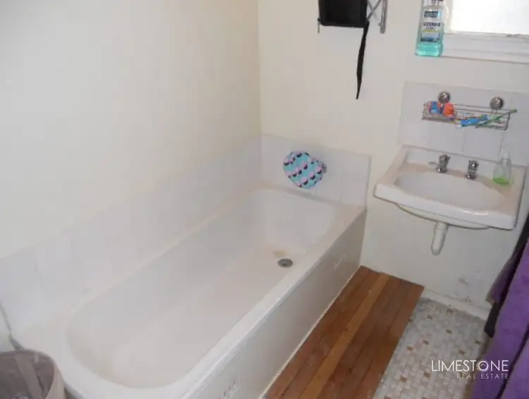 Seventh view of Homely house listing, 7 Hutley Tce, Mount Gambier SA 5290