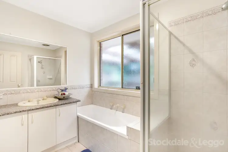 Sixth view of Homely house listing, 7 Suaad Court, Cranbourne West VIC 3977